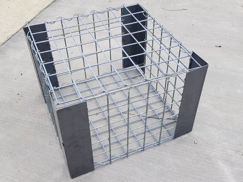 Corten gabion corner joiner 1050mm